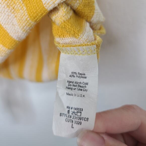 W5 Yellow Striped Tie Hem Tank Top Large Button Front - Picture 5 of 7